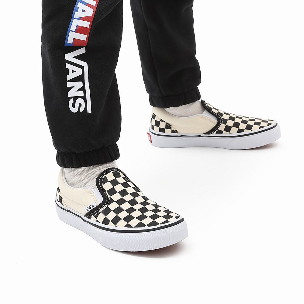 Kids' Vans Checkerboard Classic (4-8 years) Slip On Shoes Black / White | USA08964