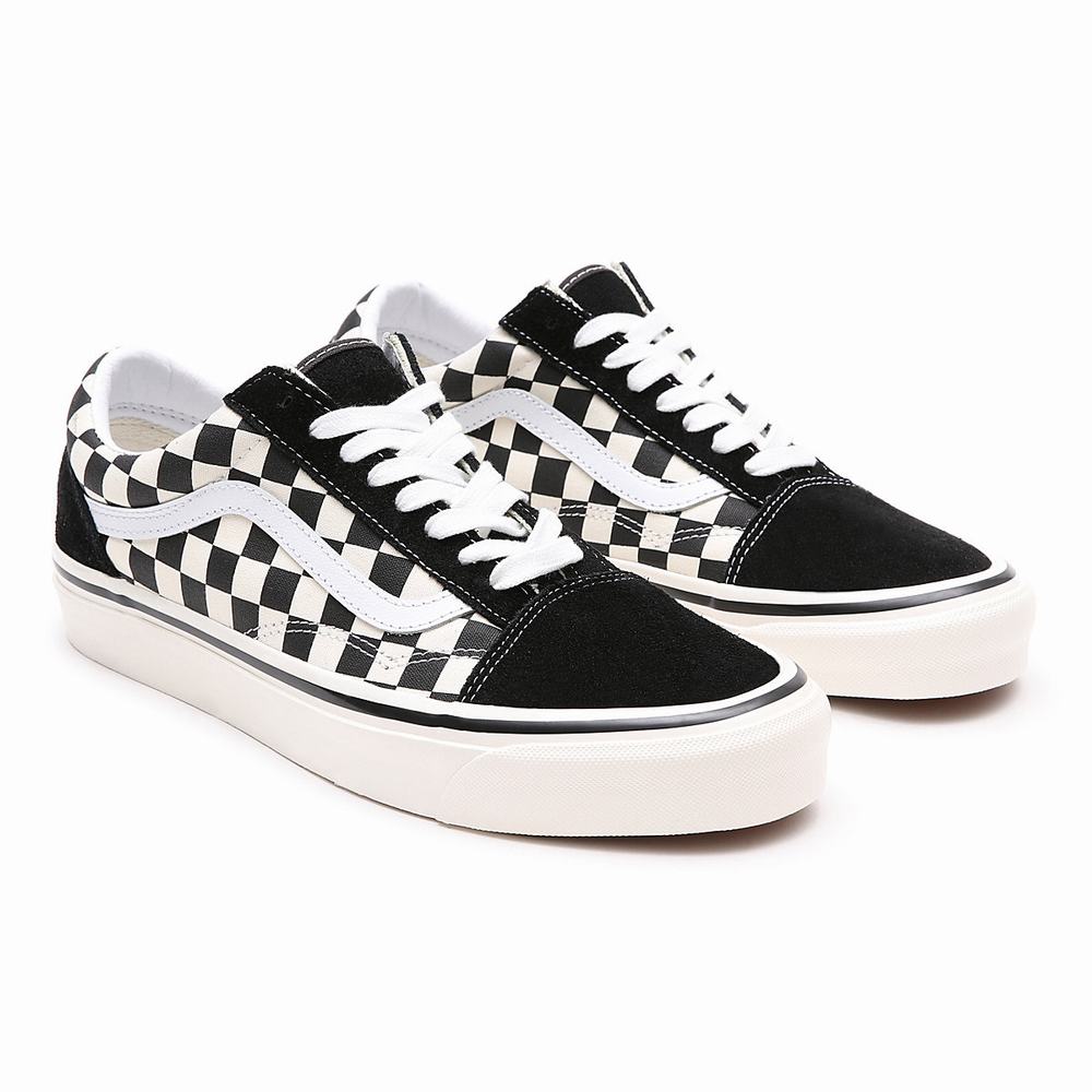 Men\'s Vans Anaheim Factory Old Skool 36 DX Sneakers Black / White | USA96285