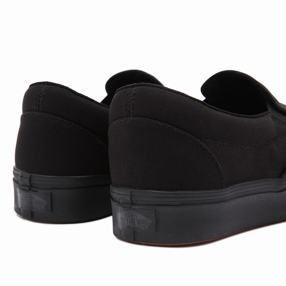 Men's Vans Classic ComfyCush Slip On Shoes Black | USA52094