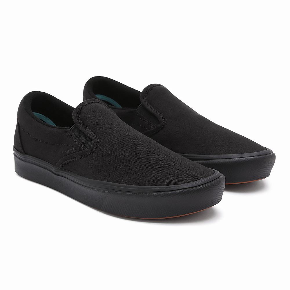 Men\'s Vans Classic ComfyCush Slip On Shoes Black | USA52094