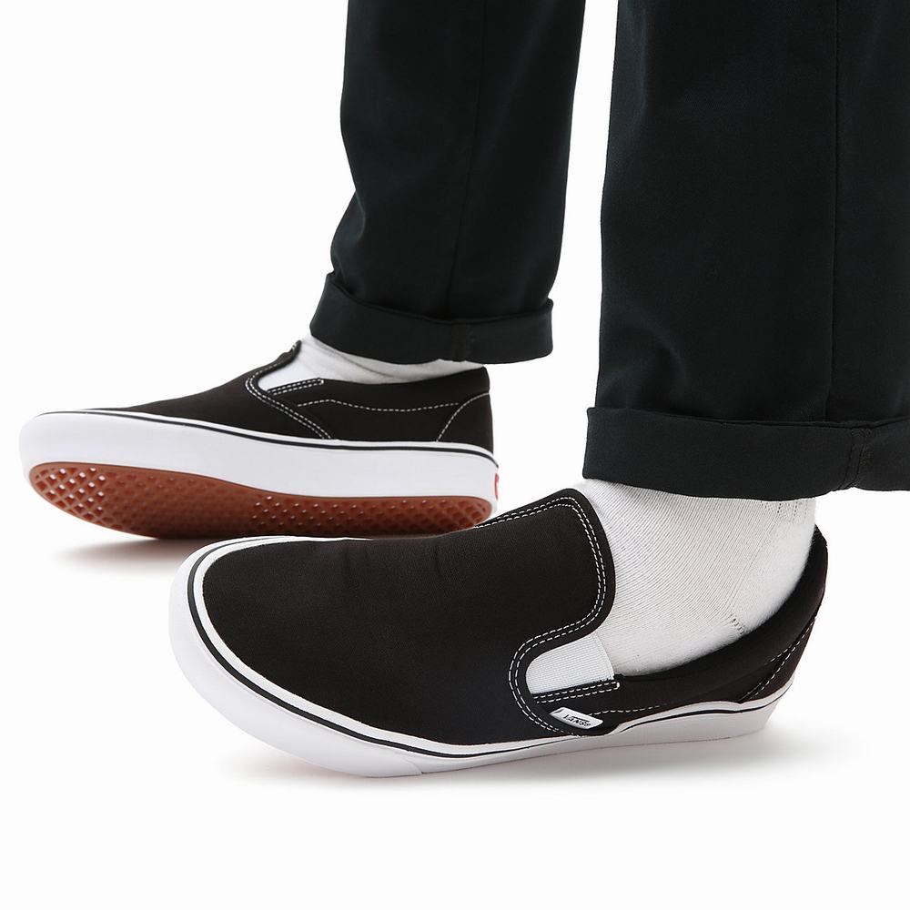 Men's Vans Classic ComfyCush Slip On Shoes Black | USA83127