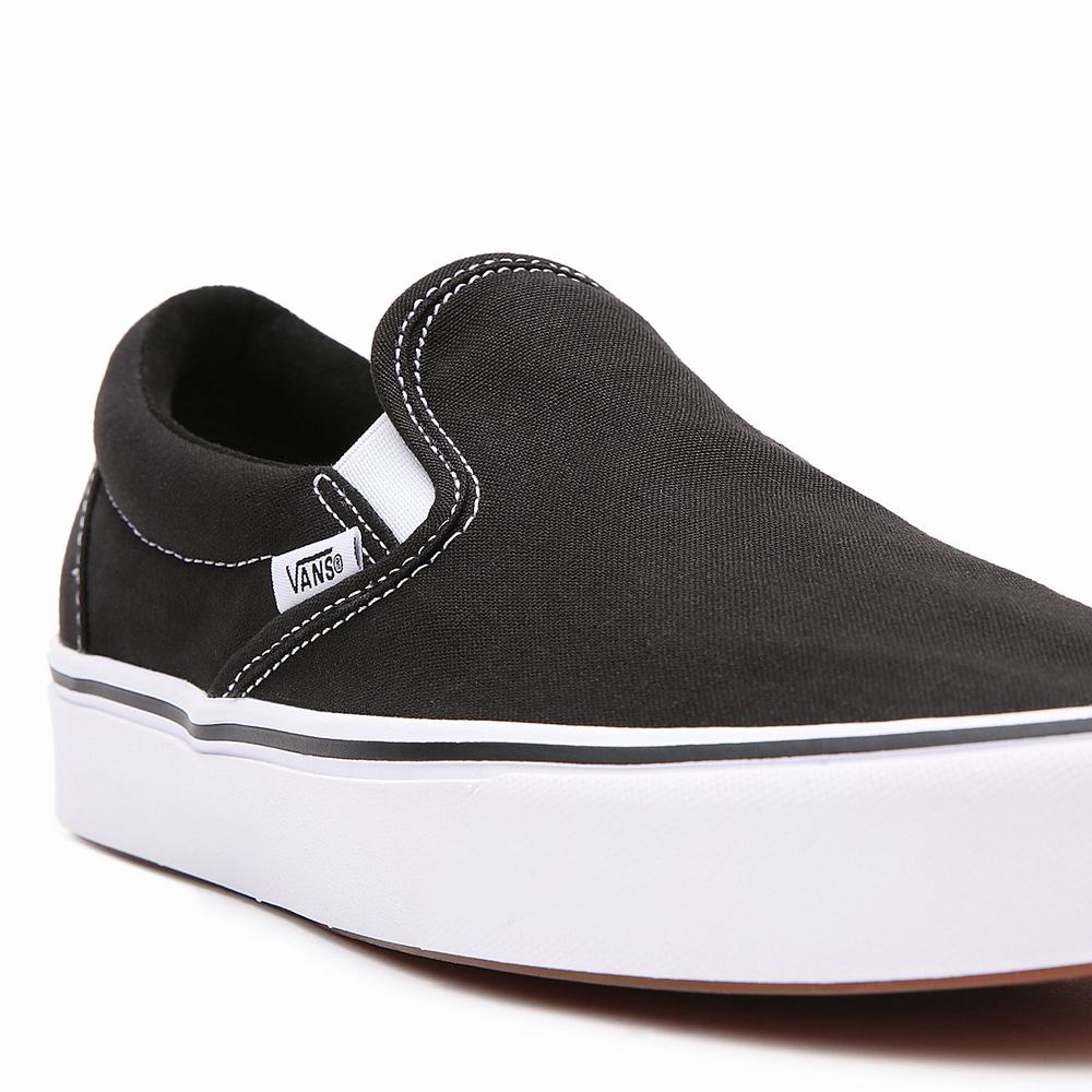 Men's Vans Classic ComfyCush Slip On Shoes Black | USA83127