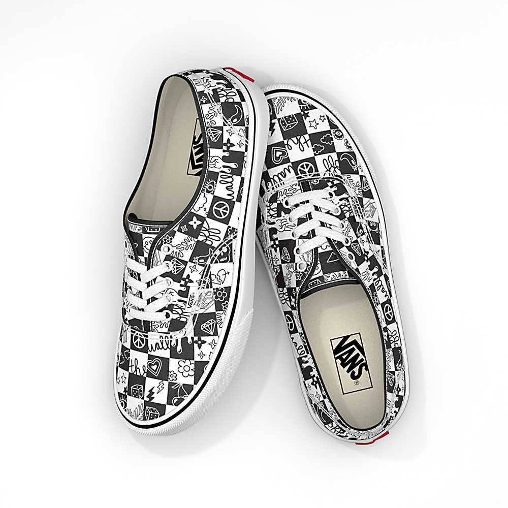 Men\'s Vans Doodle Checkerboard Authentic Sneakers Black / White | USA81460