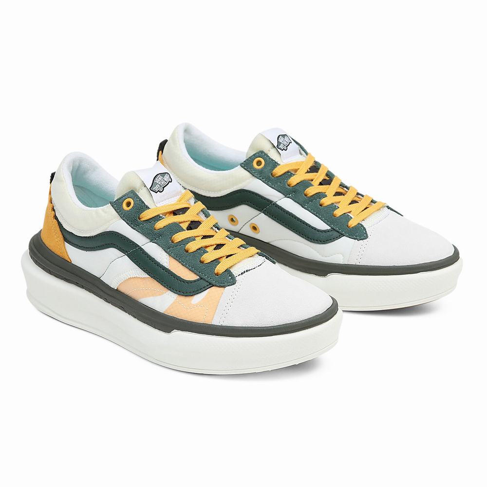 Men\'s Vans Old Skool Overt Plus CC Sneakers Green / White | USA53869