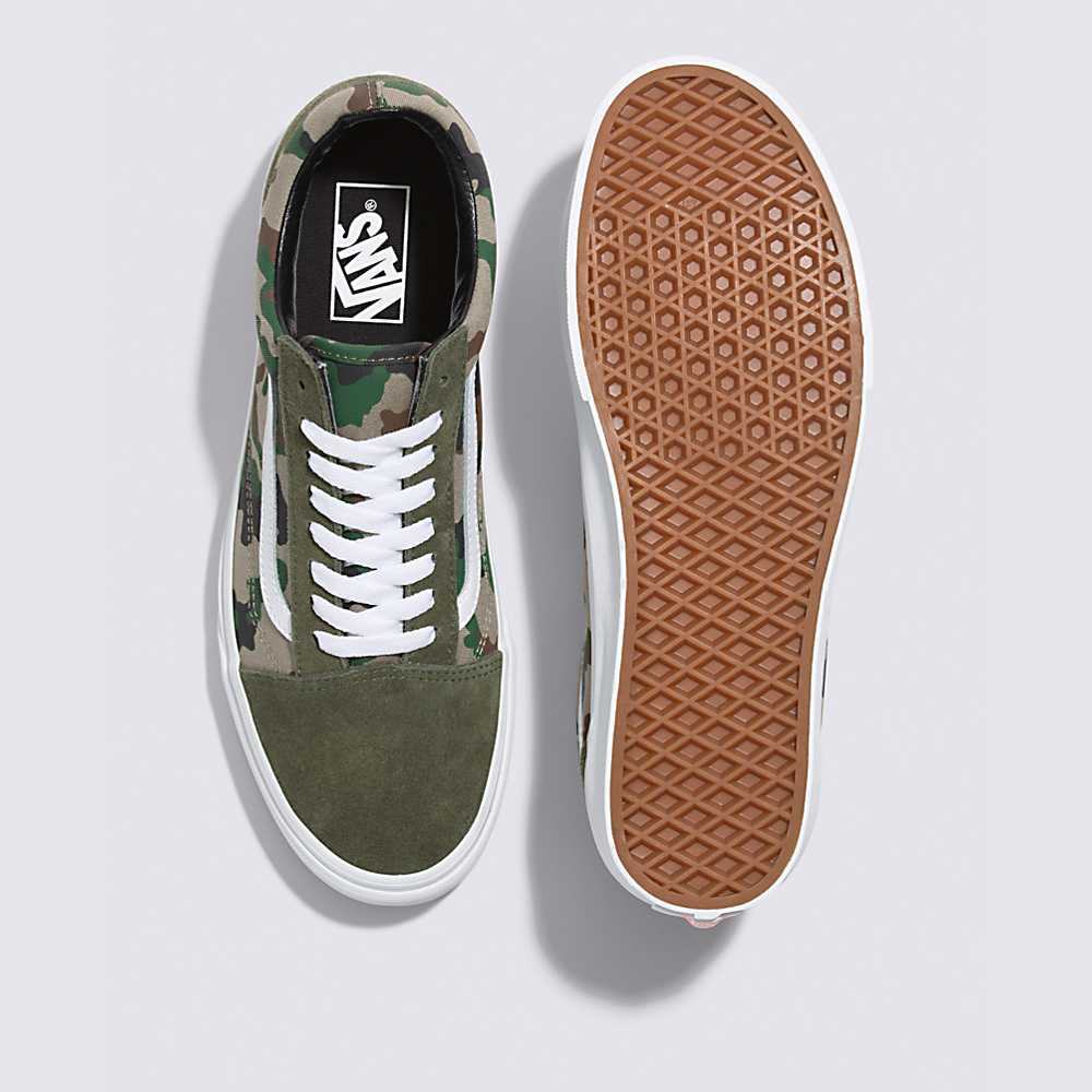 Men's Vans Old Skool Sneakers Camo Olive / White | USA73901