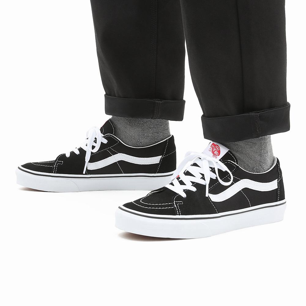 Men's Vans Sk8-Low Sneakers Black | USA38426