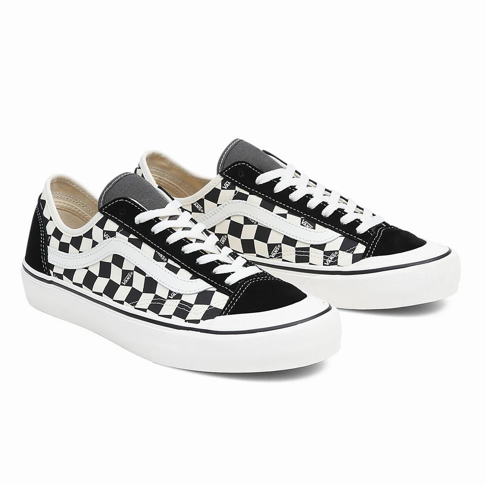 Men\'s Vans Style 136 Decon VR3 SF Sneakers Black / White | USA36741