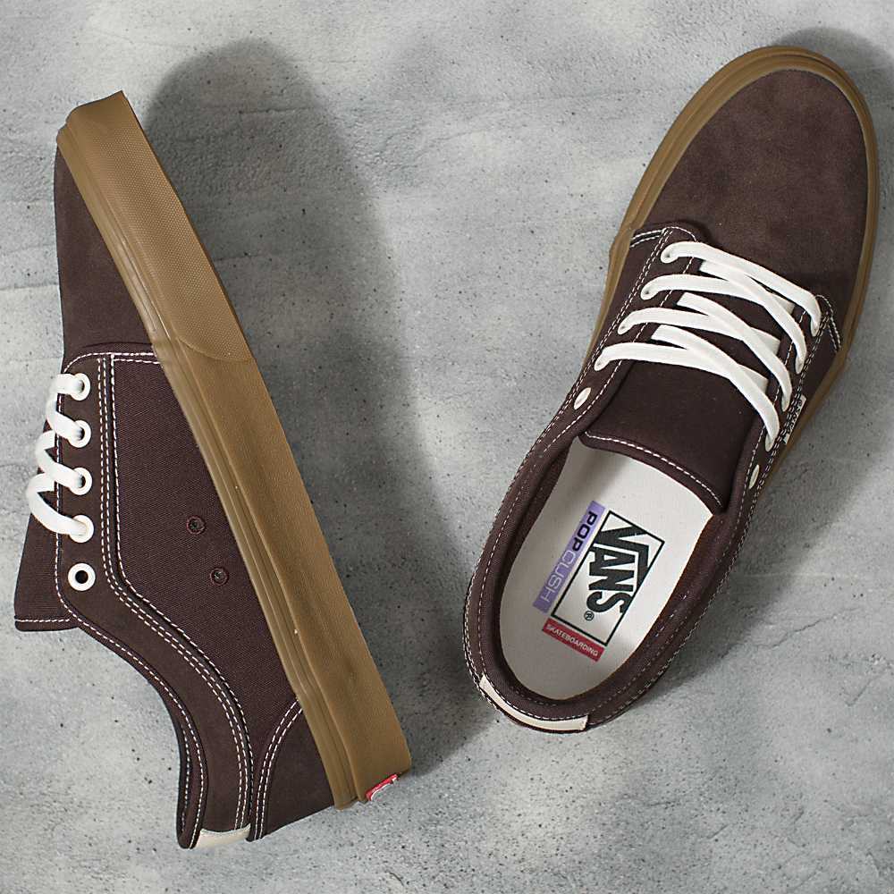 Men's Vans Suede Gum Skate Chukka Skate Shoes Chocolate | USA87291