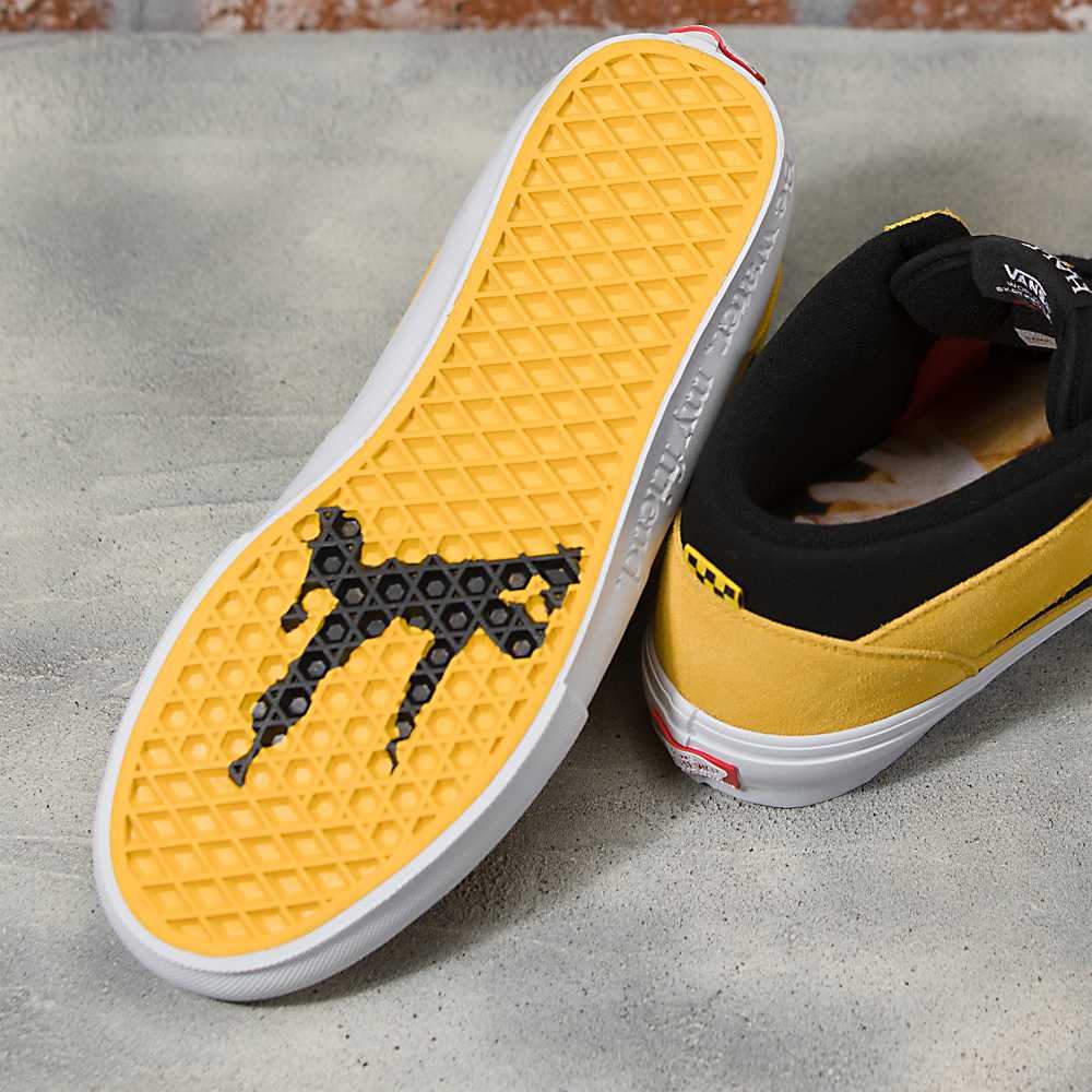 Men's Vans X Bruce Lee Skate Half Cab Skate Shoes Black / Yellow | USA60732