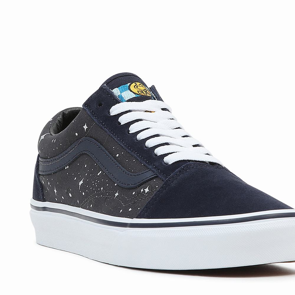 Men's Vans X Pretty Guardian Sailor Moon Old Skool Sneakers Black | USA31429