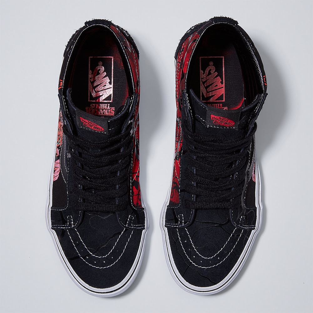 Men's Vans X Stranger Things Sk8-Hi Reissue Sneakers Black / Red | USA18263