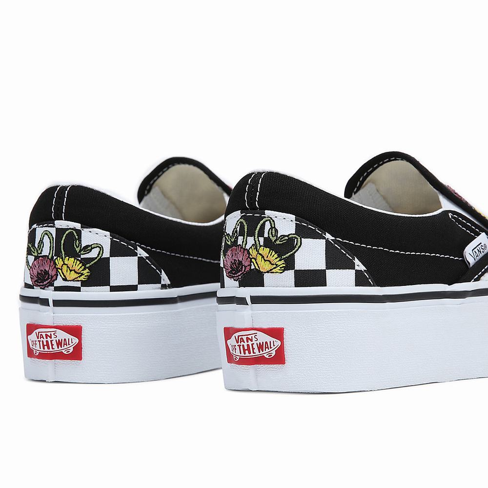 Women's Vans Classic Slip-On Platform Slip On Shoes Black / Multicolor | USA98463