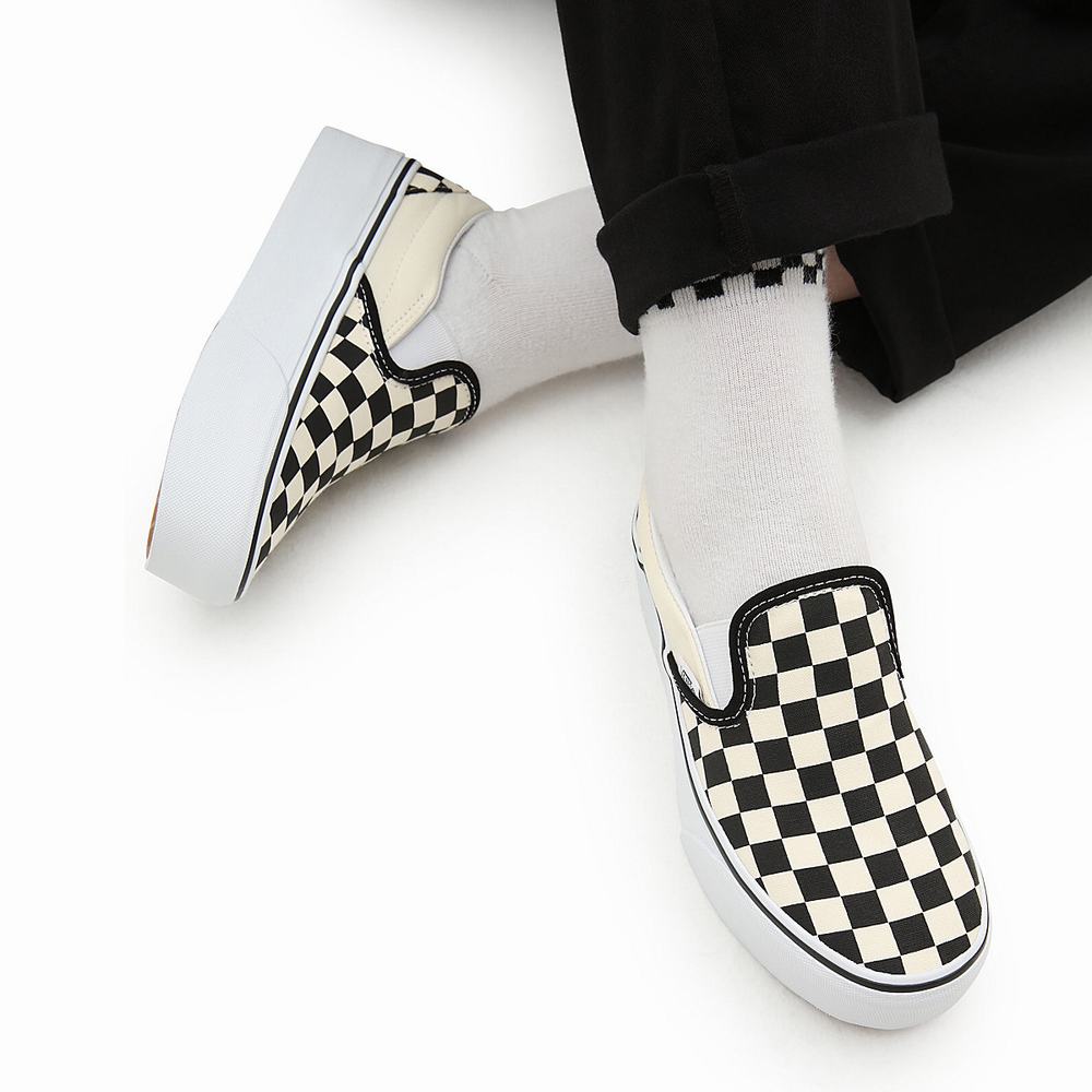 Women's Vans Classic Slip-On Stackform Slip On Shoes Black / White | USA84067