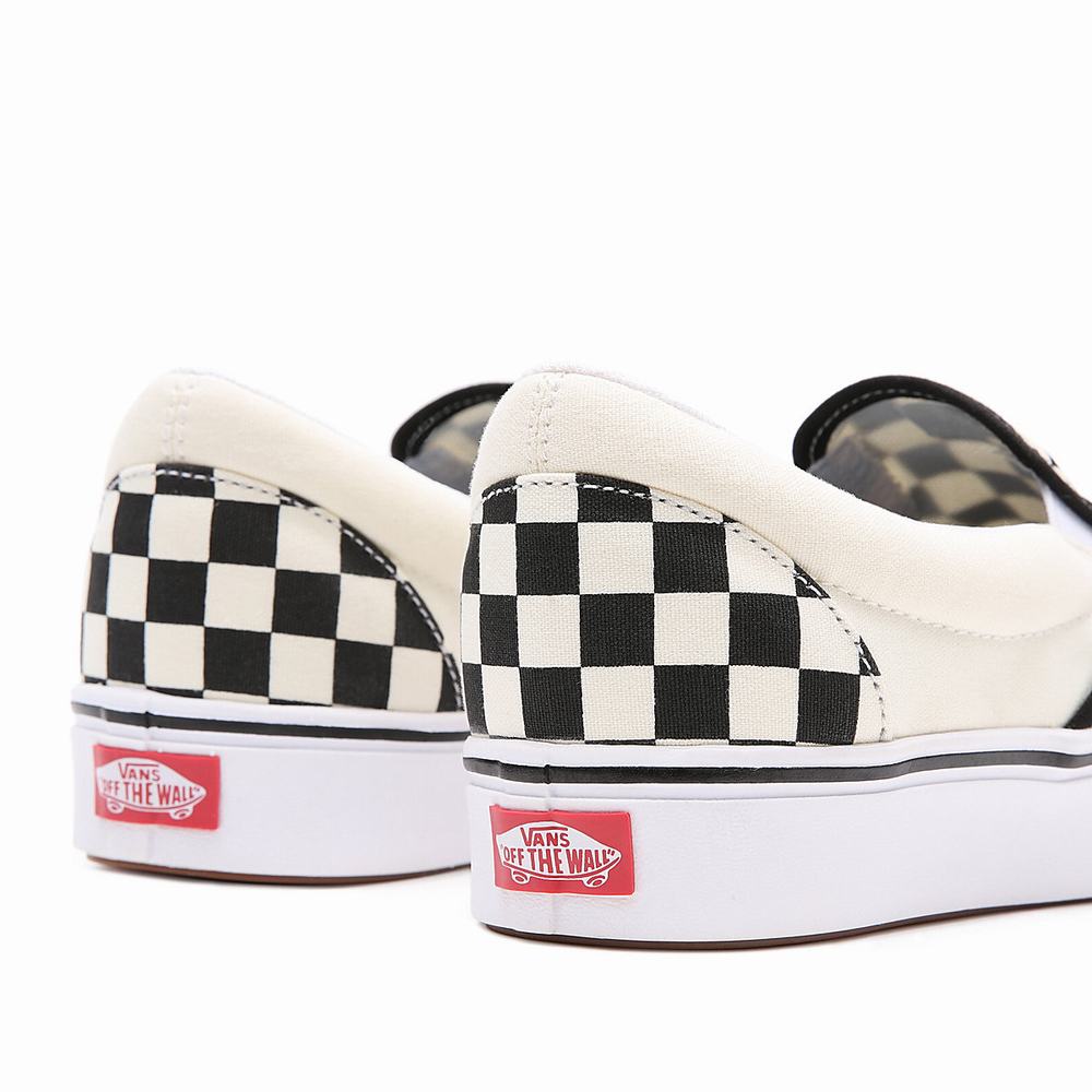 Women's Vans Comfycush Slip On Shoes Black / White | USA18943