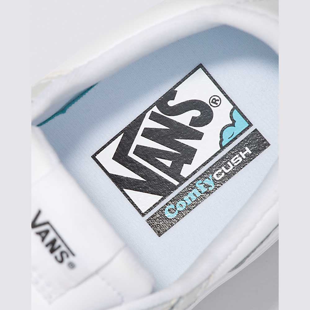 Women's Vans Leather Lowland CC Sneakers White / Blue | USA98150