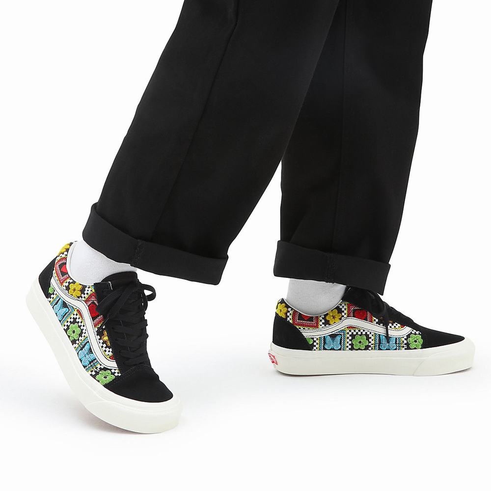 Women's Vans Old Skool 36 DX Sneakers Black / Multicolor | USA42073