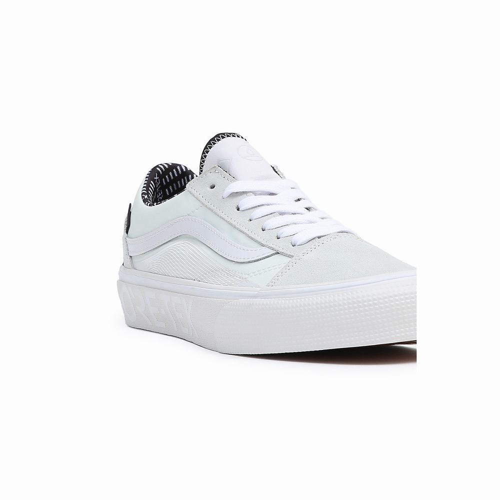 Women's Vans Old Skool Gore-Tex Hi & Dry Sneakers White | USA54876