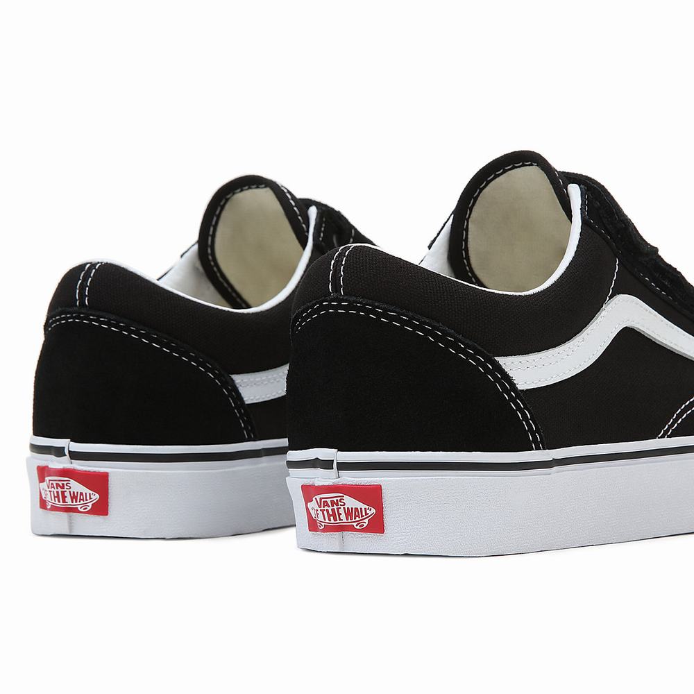 Women's Vans Suede Canvas Old Skool V Sneakers Black / White | USA60915