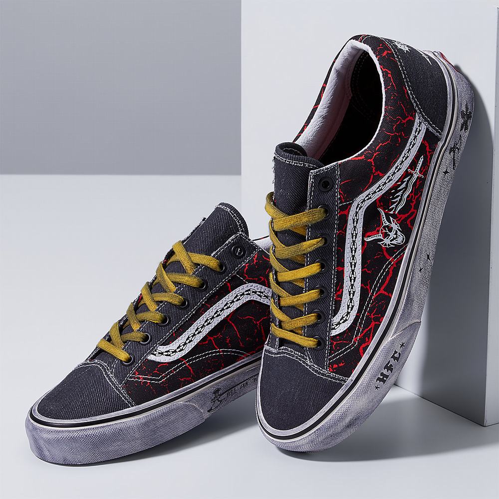 Women's Vans X Stranger Things Style 36 Low Top Shoes Black / Red | USA70953