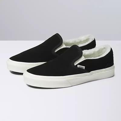 Men's Vans Cozy Hug Classic Slip On Shoes Black | USA01968