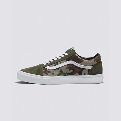 Men's Vans Old Skool Sneakers Camo Olive / White | USA73901