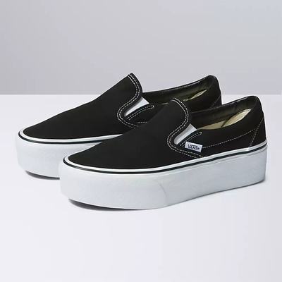 Women's Vans Classic Slip-On Stackform Slip On Shoes Black / White | USA47236